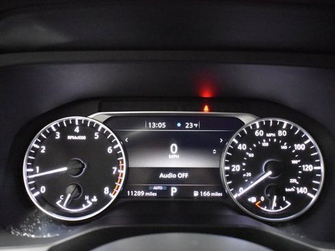 Certified 2024 Nissan Pathfinder S image 25