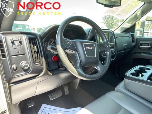 Used 2018 GMC Sierra 3500 2WD Regular Cab w/ Sierra Convenience Package image 17