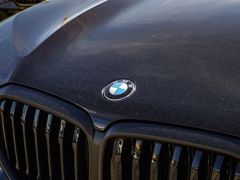 New 2026 BMW X5 sDrive40i w/ M Sport Package image 9