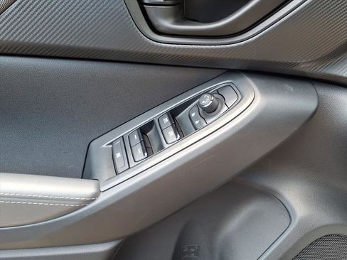 Used 2024 Subaru Crosstrek 2.0i Premium image 13