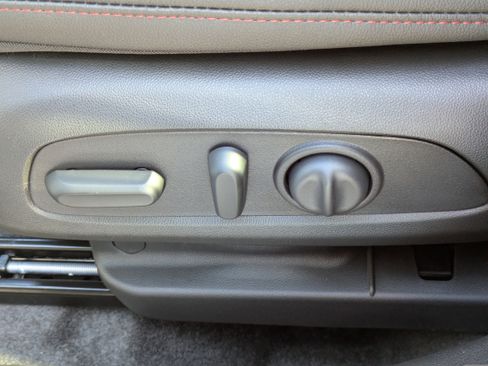 New 2026 Chevrolet Trax RS w/ Driver Confidence Package image 12