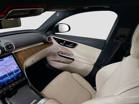 Certified 2023 Mercedes-Benz C 300 4MATIC Sedan image 30