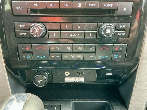 Used 2012 Ford F150 Platinum image 34