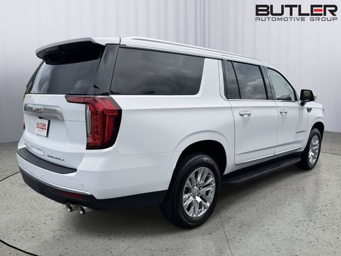 Used 2024 GMC Yukon XL Denali RWD image 6