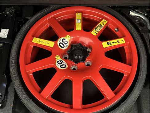 Used 2018 Porsche Macan Sport Edition image 26