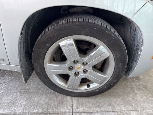 Used 2009 Chevrolet HHR LT w/ LT Preferred Equipment Group image 25