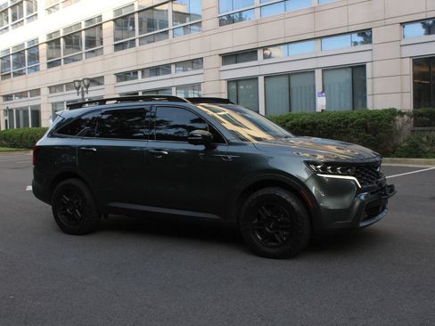 Used 2021 Kia Sorento SX Prestige AWD/4WD image 2