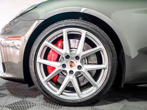 Certified 2025 Porsche Panamera 4S image 14