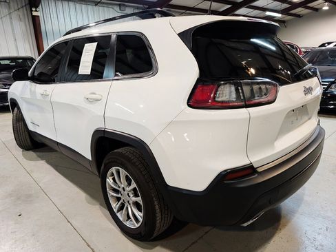Used 2022 Jeep Cherokee Latitude Lux FWD image 4