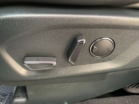 Used 2018 Ford Explorer Sport w/ Equipment Group 401A image 14