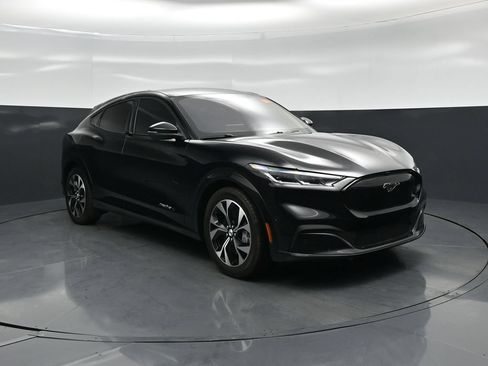 Used 2023 Ford Mustang Mach-E Premium RWD image 53