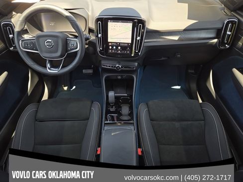 Certified 2023 Volvo XC40 Recharge Ultimate AWD/4WD image 21