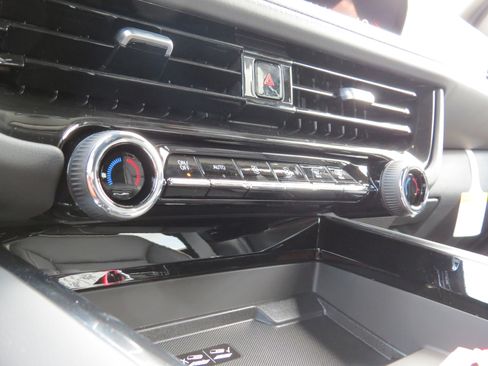 New 2025 Chevrolet Tahoe Premier image 31