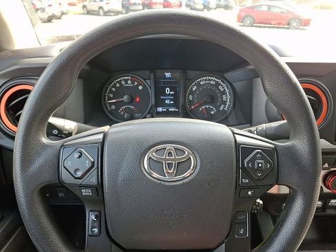 Used 2023 Toyota Tacoma SR AWD/4WD image 18