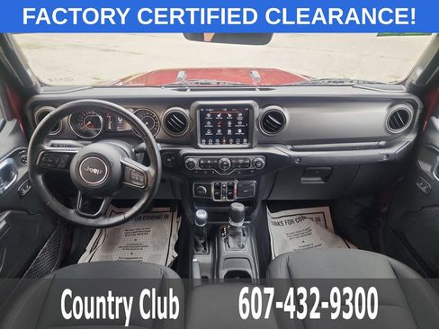 Used 2021 Jeep Gladiator Sport AWD/4WD image 25