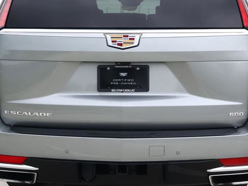 Used 2023 Cadillac Escalade ESV Premium Luxury Platinum w/ Heavy-Duty Trailer Package AWD/4WD image 9