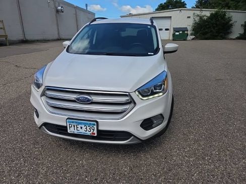 Used 2018 Ford Escape SEL w/ Ford Safe & Smart Package AWD/4WD image 2