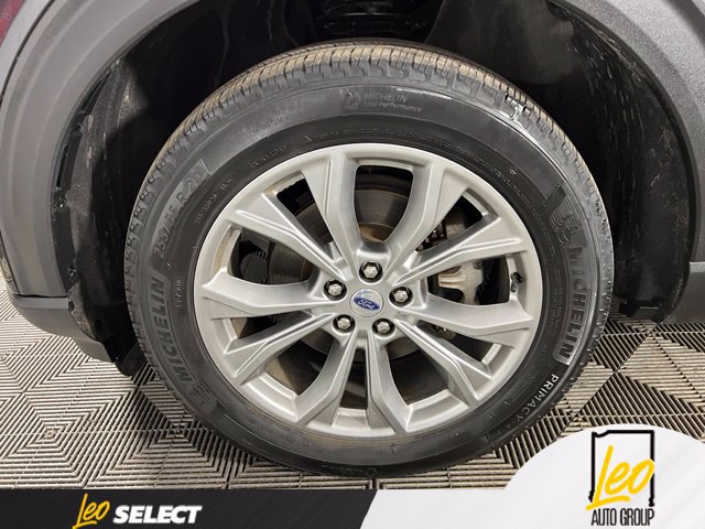Used 2023 Ford Explorer XLT w/ Equipment Group 202A AWD/4WD image 20