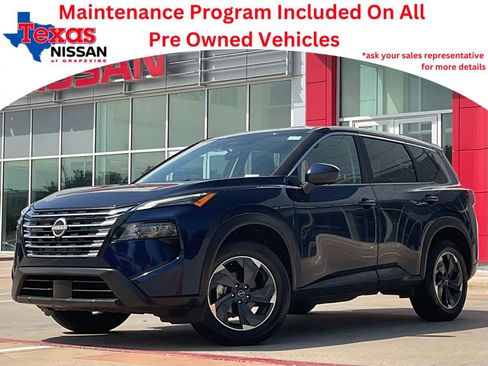 Used 2025 Nissan Rogue SV FWD image 1