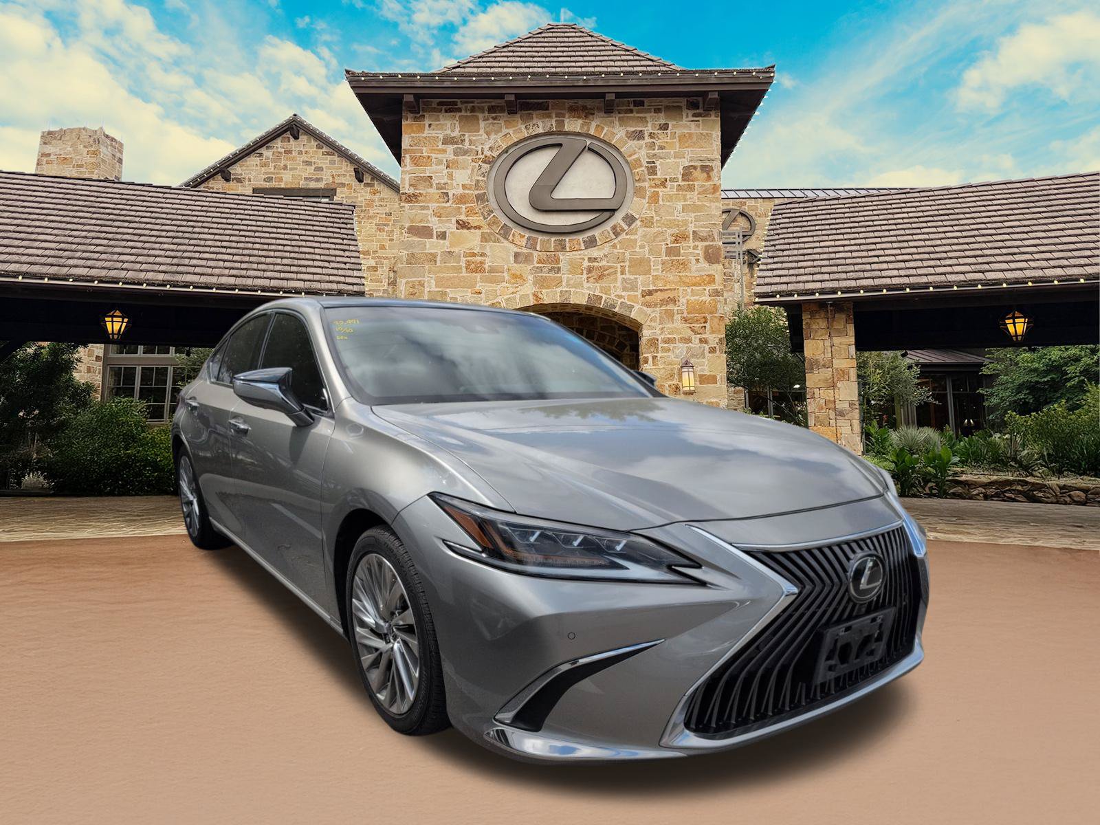 Used 2019 Lexus ES 350 FWD image 2