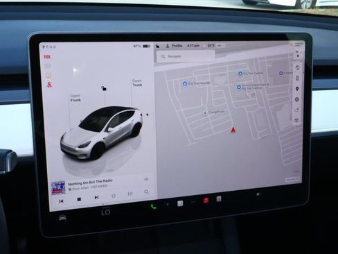 Used 2022 Tesla Model Y Performance image 19