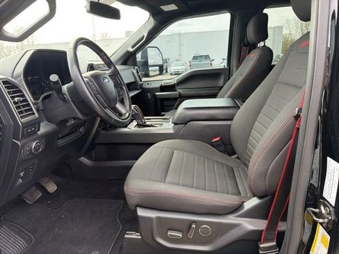 Used 2018 Ford F150 XLT w/ Equipment Group 302A Luxury AWD/4WD image 5