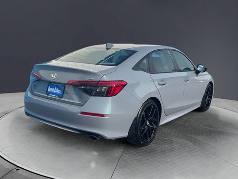 Certified 2024 Honda Civic Sport image 5