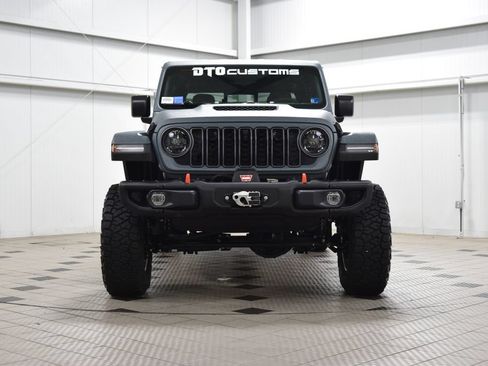 Used 2026 Jeep Gladiator Mojave AWD/4WD image 2