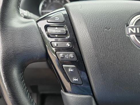 Used 2024 Nissan Armada SL w/ Captain's Chairs Package AWD/4WD image 36