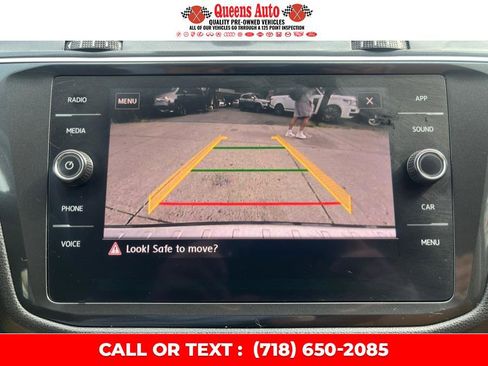 Used 2018 Volkswagen Tiguan SE image 18