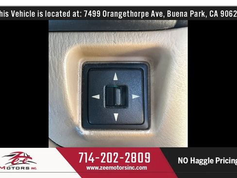 Used 2000 MAZDA MX-5 Miata RWD image 25