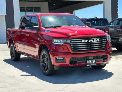New 2026 RAM 1500 Laramie w/ Laramie Preferred Package AWD/4WD image 10