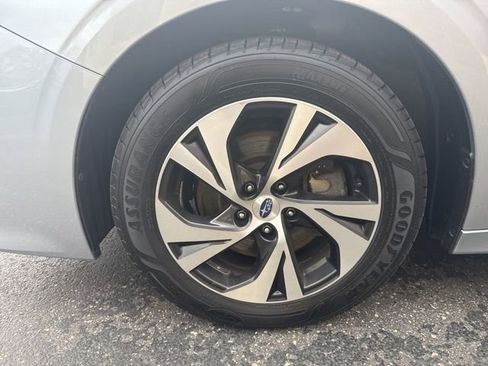 Used 2020 Subaru Legacy Premium image 9