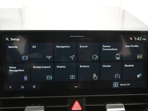 Used 2025 Hyundai Ioniq 5 SE RWD image 14