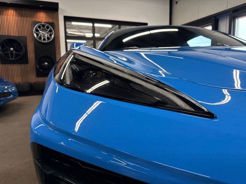 Used 2023 Chevrolet Corvette Stingray Coupe w/ Z51 Performance Package image 17