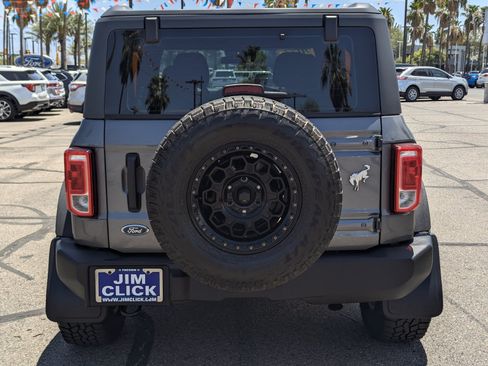 Certified 2022 Ford Bronco 2-Door AWD/4WD image 3