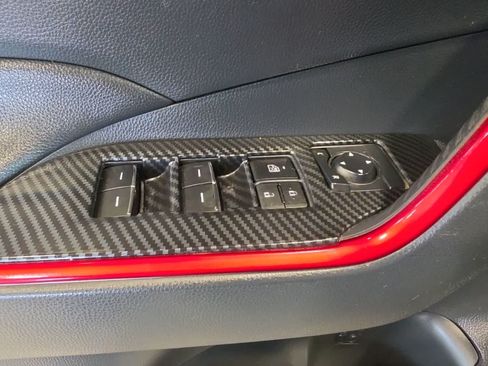 Used 2020 Toyota RAV4 LE w/ All Weather Liner Package AWD/4WD image 20