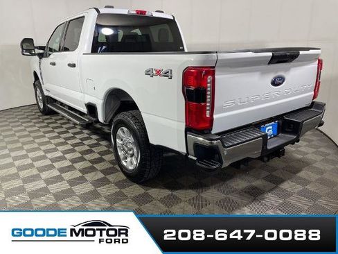 Certified 2024 Ford F250 XLT w/ 360-Degree Camera Package AWD/4WD image 5