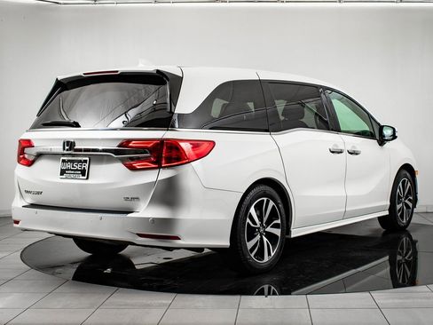 Used 2018 Honda Odyssey Elite image 10