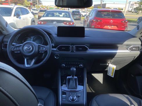 New 2025 MAZDA CX-5 AWD 2.5 S w/ Premium Plus Pkg image 10