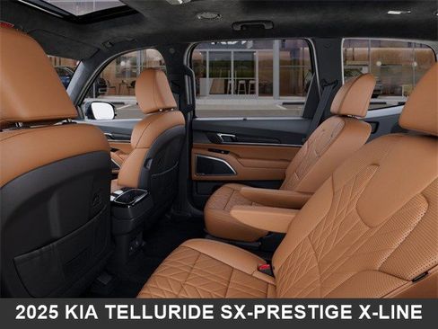 Used 2025 Kia Telluride SX Prestige X-Line image 18
