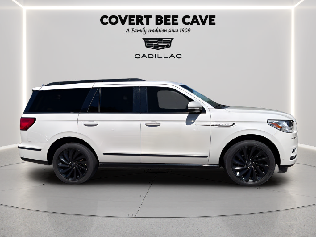 Used 2020 Lincoln Navigator Reserve w/ Equipment Group 208A Reserve AWD/4WD image 11