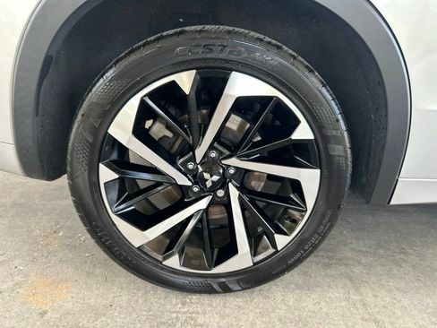 Used 2022 Mitsubishi Outlander SEL AWD/4WD image 19