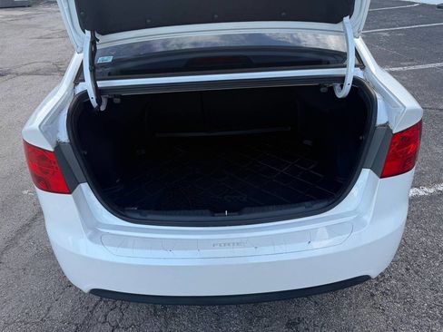 Used 2012 Kia Forte EX w/ Fuel Economy Pkg image 23