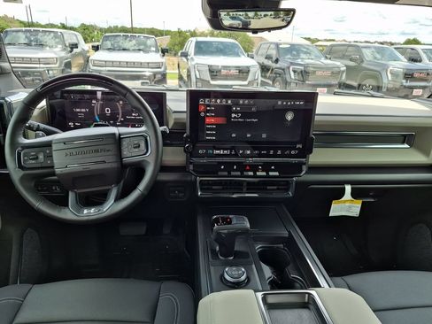 New 2026 GMC Hummer EV 4x4 Crew Cab image 31