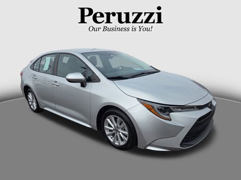 Certified 2023 Toyota Corolla LE w/ LE Convenience Package image 1