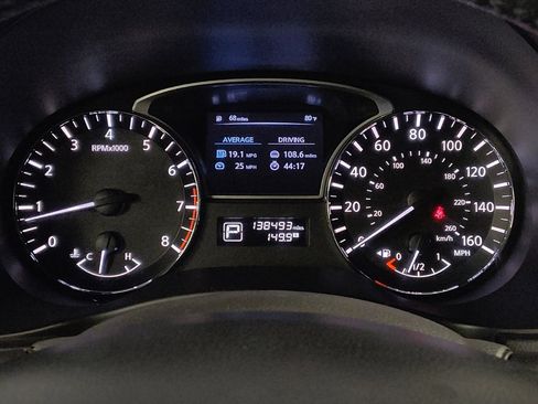 Used 2015 Nissan Pathfinder SL w/ Cargo Package FWD image 23
