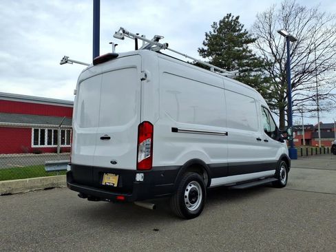 Certified 2025 Ford Transit 150 148 Medium Roof w/ Load Area Protection Package image 6