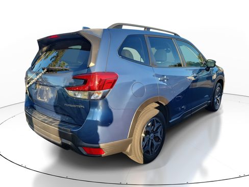 Used 2021 Subaru Forester Premium w/ Popular Package #1 image 9