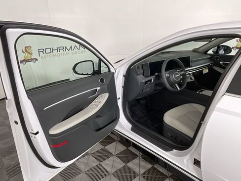 New 2026 Hyundai Sonata SEL image 17